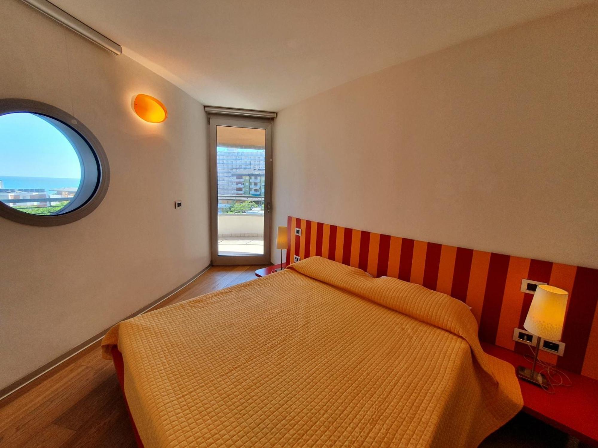 Apartmán Torre Argonavis Lignano Sabbiadoro Exteriér fotografie